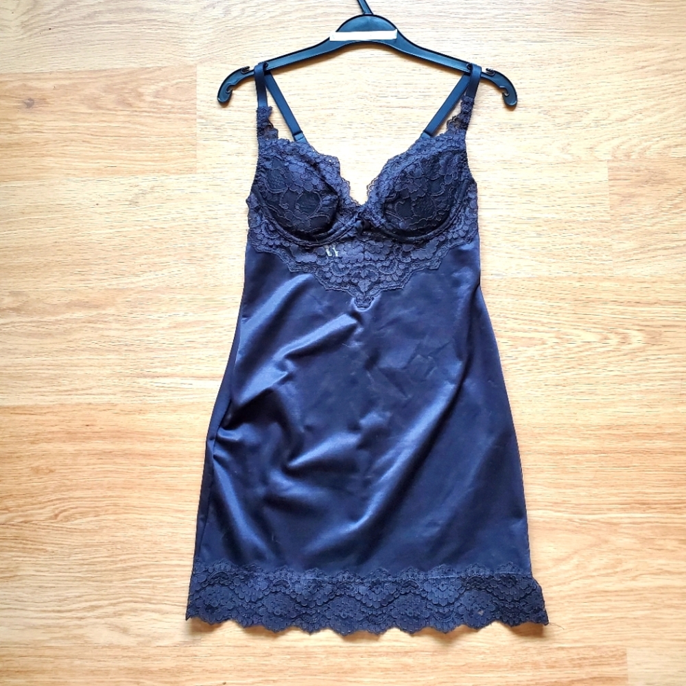 Victoria's Secret vintage slip 36B